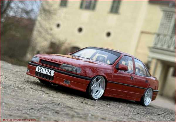 1:18 Opel Vectra A 2000 16V Bj.90 + Brock B1 Alufelgen